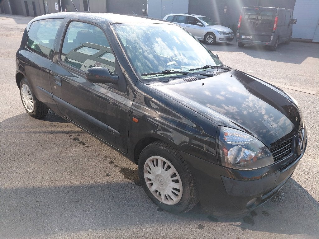 Renault clio 1.2 gekeurd voor verkoop, Auto's, 1150 cc, Stof, 4 cilinders, Zwart