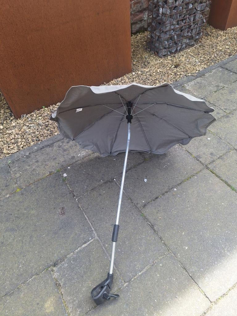 Buggy parasol, Ophalen