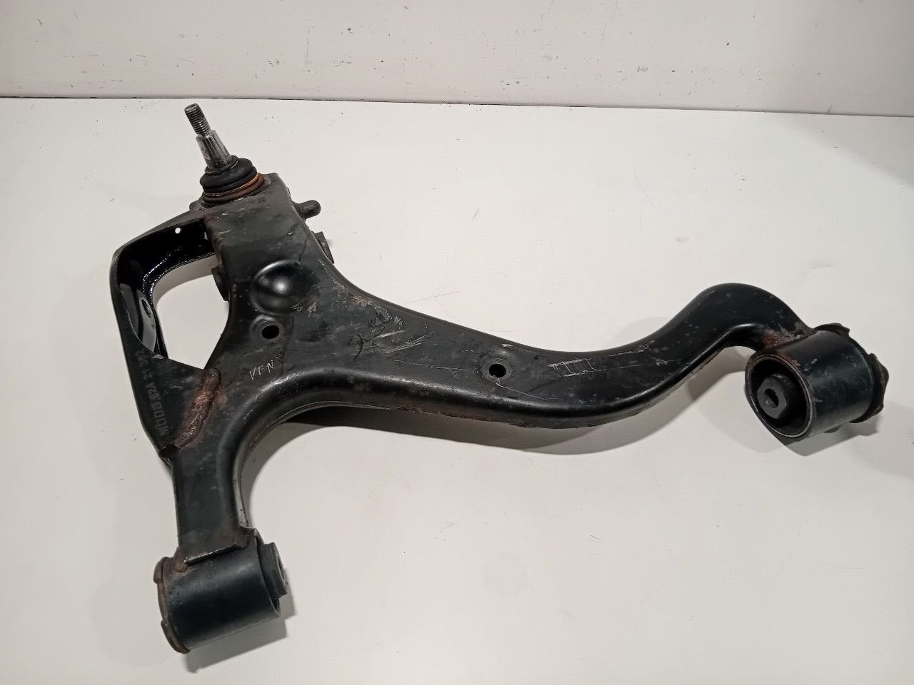 Draagarm links voor Land Rover Discovery, Autos : Pièces & Accessoires, Onderdelen@venauto.nl, Van der Ven Autorecycling B.V.