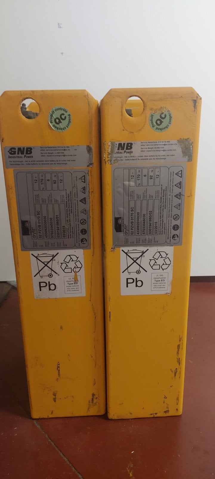 Lithium batterijen transpalet EJE 020 Jungheinrich, Ophalen