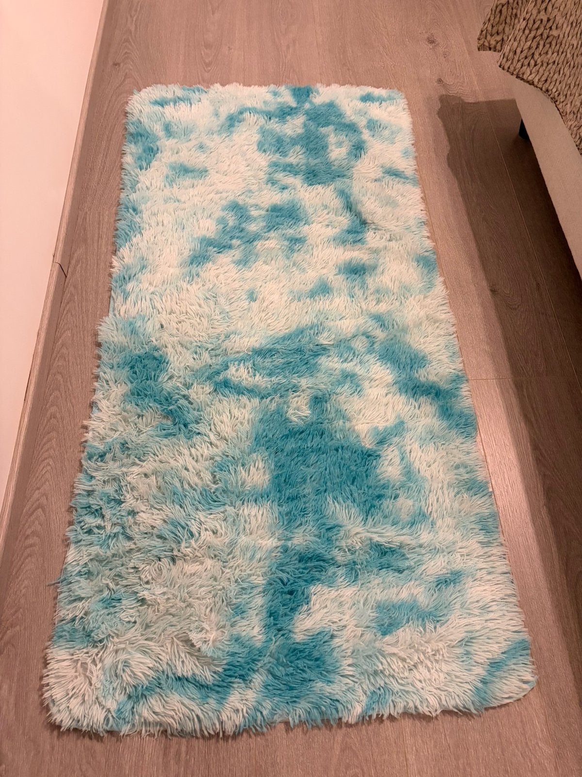Tapis turquoise/blanc 80x170cm, Maison & Meubles, Ameublement | Tapis & Moquettes, 150 à 200 cm, Enlèvement ou Envoi, Utilisé