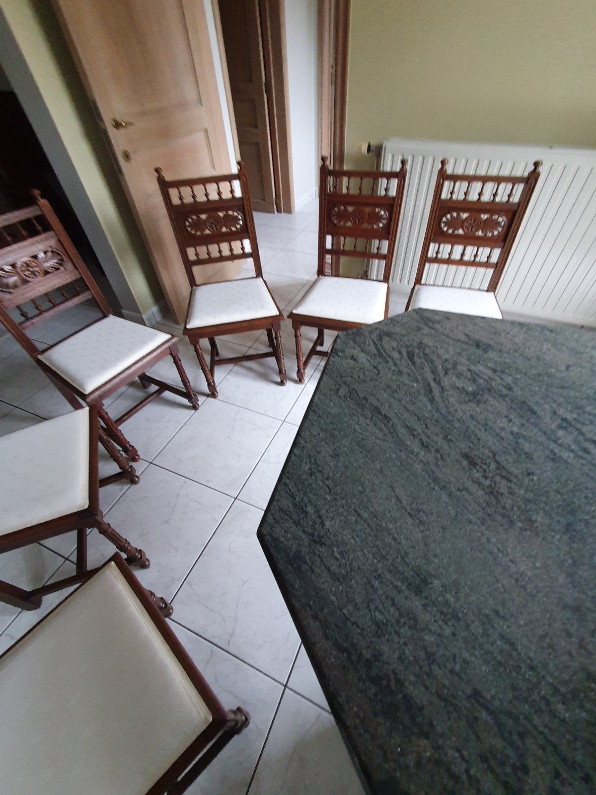 BELLES CHAISES ANCIENNES TOPKOOP 6 PIÈCES POUR 80EUROS, Antiquités & Art, Enlèvement