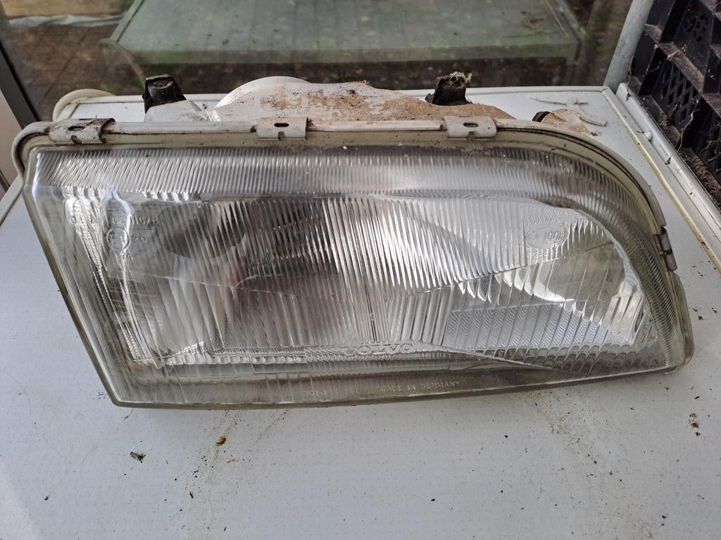 Phare L. VOLVO V40 -1998-2000, Enlèvement, Utilisé, Volvo