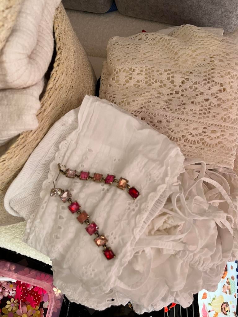 Boucles d’oreilles, Enlèvement ou Envoi, Comme neuf