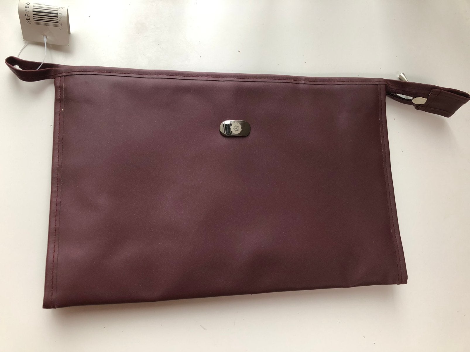 Nieuwe Bordeaux toilettas of toiletzak, Handtassen en Accessoires, Ophalen of Verzenden, Nieuw, Overige kleuren, Dame