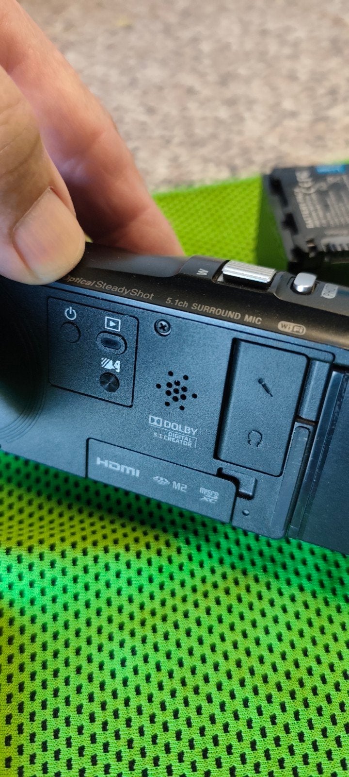 caméra Sony hd et 3 grosse batterie, Vélos & Vélomoteurs, Accessoires vélo | Batteries de vélo, Enlèvement