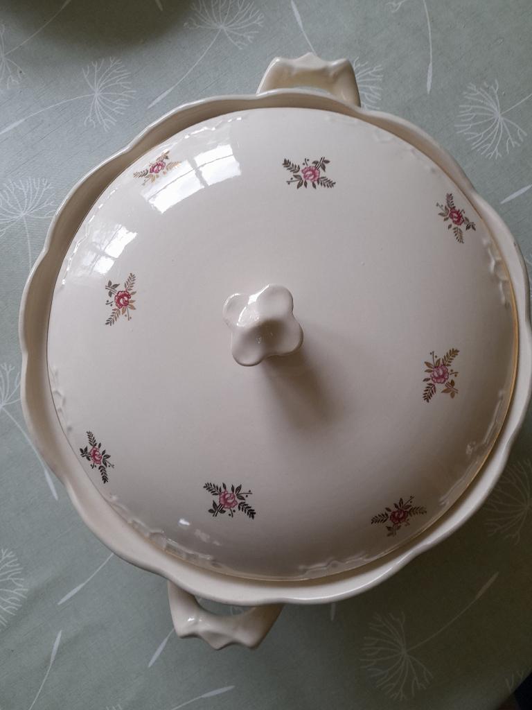 Soepterrine Boch, Huis en Inrichting, Keuken | Servies, Ophalen, Zo goed als nieuw, Kom(men)