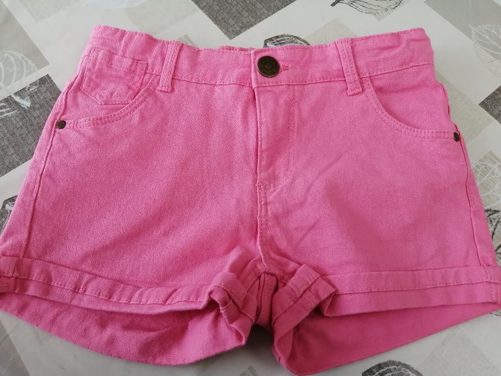 NIEWE short 146 - 152 HEMA, Kinderen en Baby's, Kinderkleding | Maat 146, Broek, Meisje, Nieuw, Ophalen of Verzenden