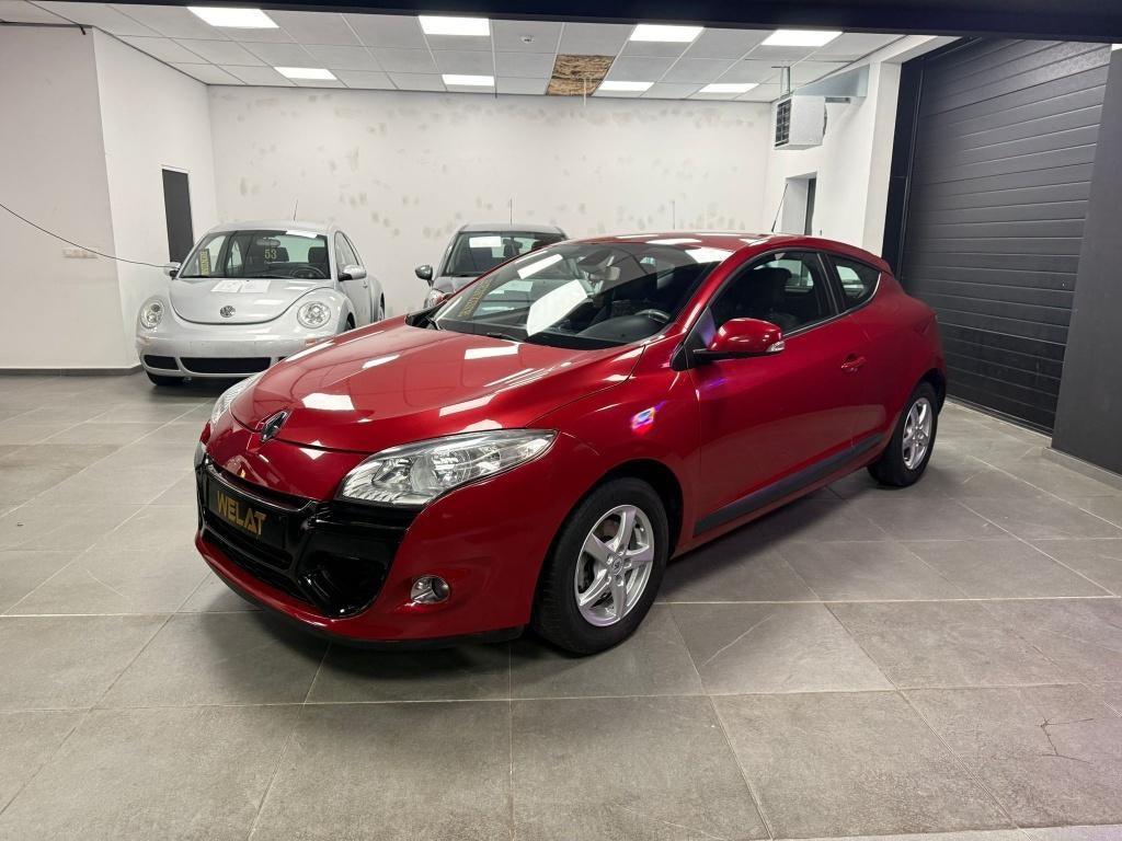 RENAULT MEGANE SPORT COUPE 2012 BENZINE 111.000 KM, Auto's, Renault, Bluetooth, Euro 5, 1600 cc, Zwart