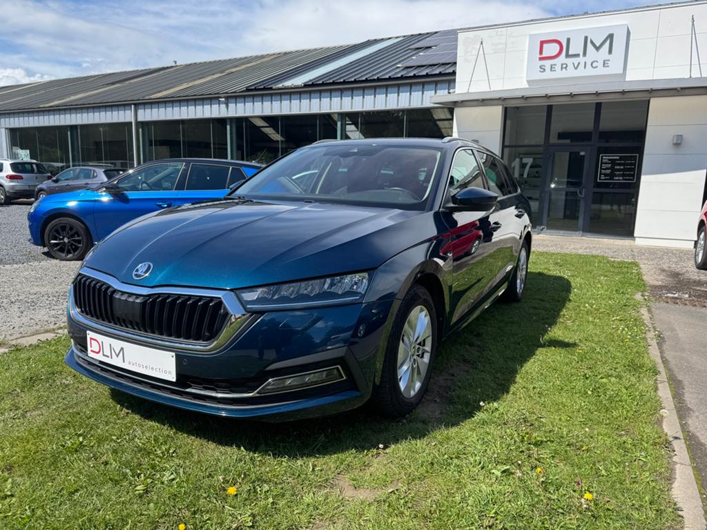 Skoda Octavia Combi Tsi Dsg Ambition Attelage '21, Autos, Skoda, Entreprise, Achat, Octavia, ABS, Caméra de recul, Régulateur de distance