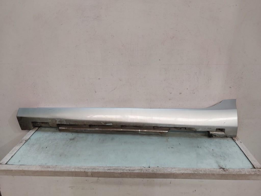 JUPE LATERALE GAUCHE Volvo V40 (MV) (|39834355|31395042|), Dhr. J. Ham, Administratie@autoham.nl, Gauche, Nijkerkerstraat 27a 27a
3821 CD  AMERSFOORT, NL