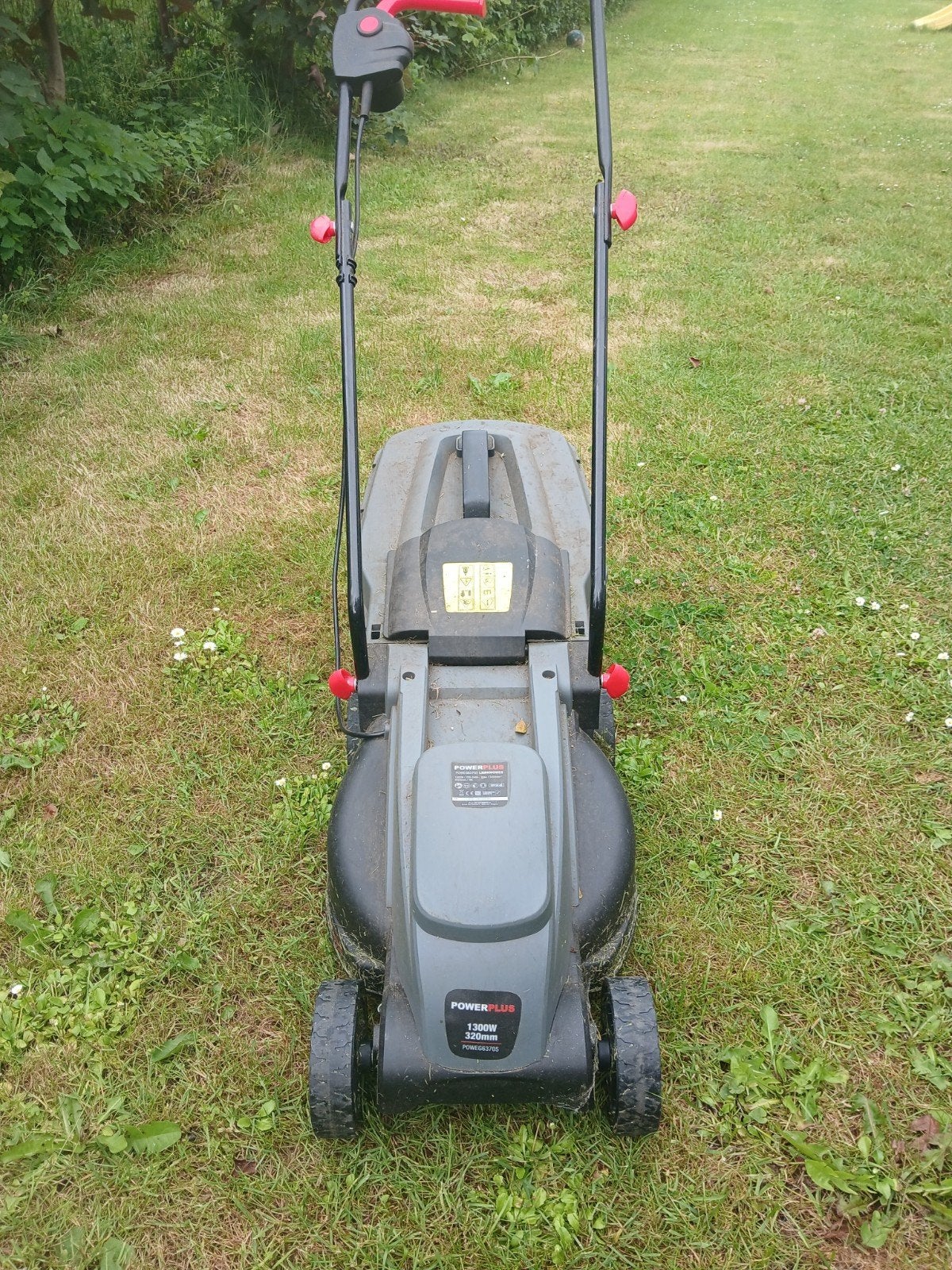 Elektrische grasmaaier, Jardin & Terrasse, Tondeuses à gazon, Démarrage électrique, Comme neuf, 30 à 39 cm, Enlèvement