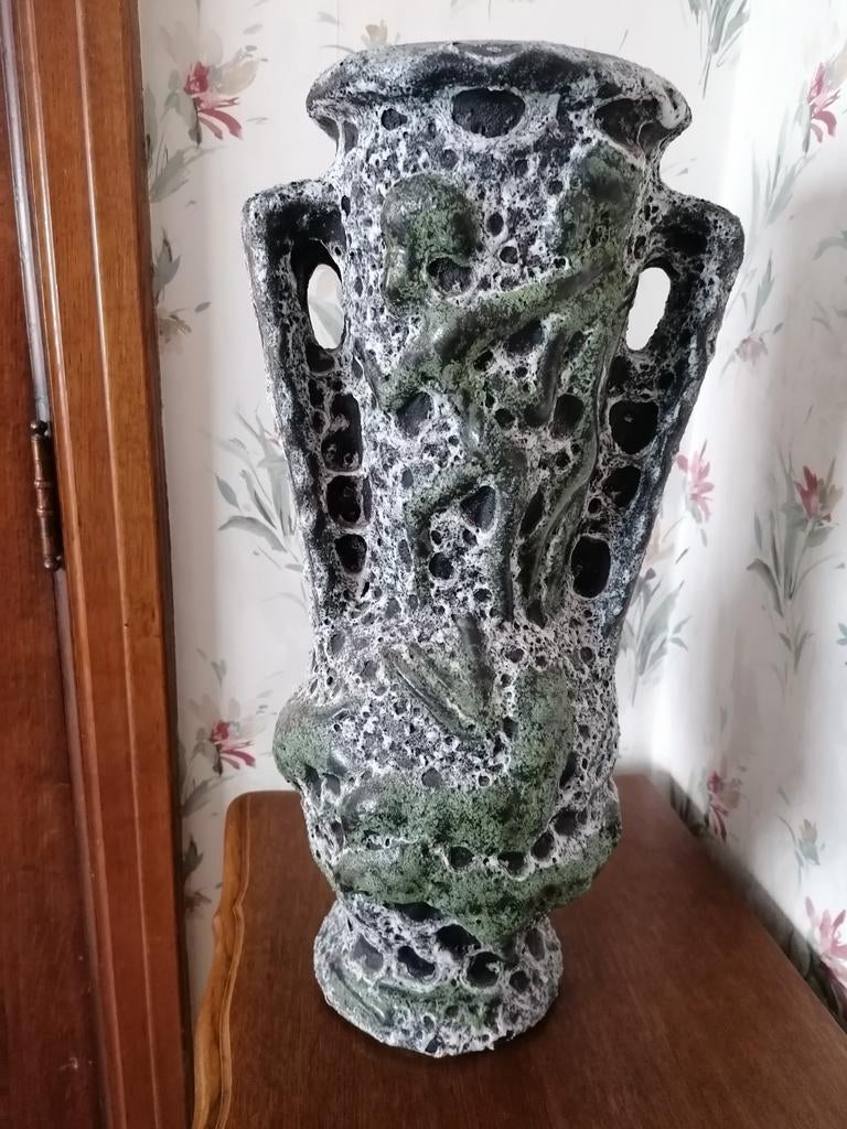 Amphore en poterie de Dieulefit, Enlèvement