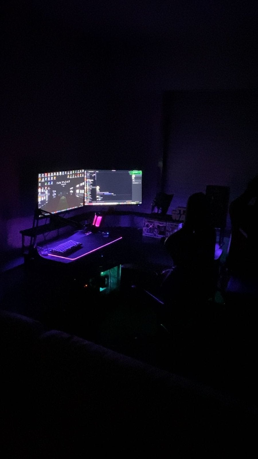 Gaming bureau, Ophalen, Zwart, Gebruikt, Hoekbureau