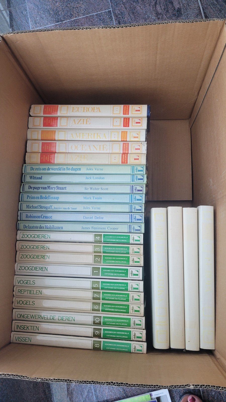 oude boeken, encyclopedie, Livres, Encyclopédies, Enlèvement, Animaux