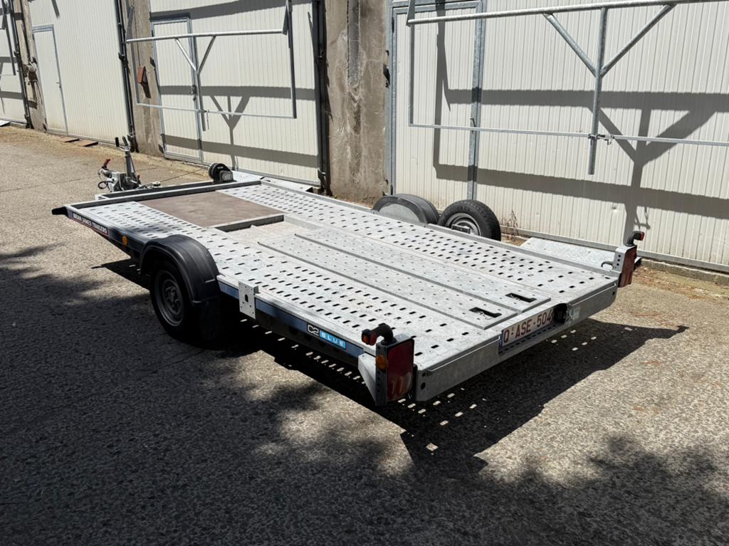Brian James trailers C2 Blue, Ophalen, Zo goed als nieuw