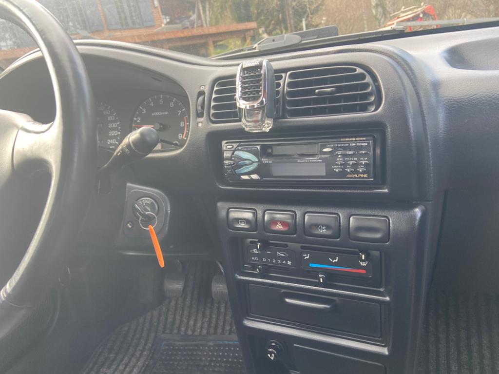 Nissan Sunny/Pulsar GTI 143 pk, foto 8