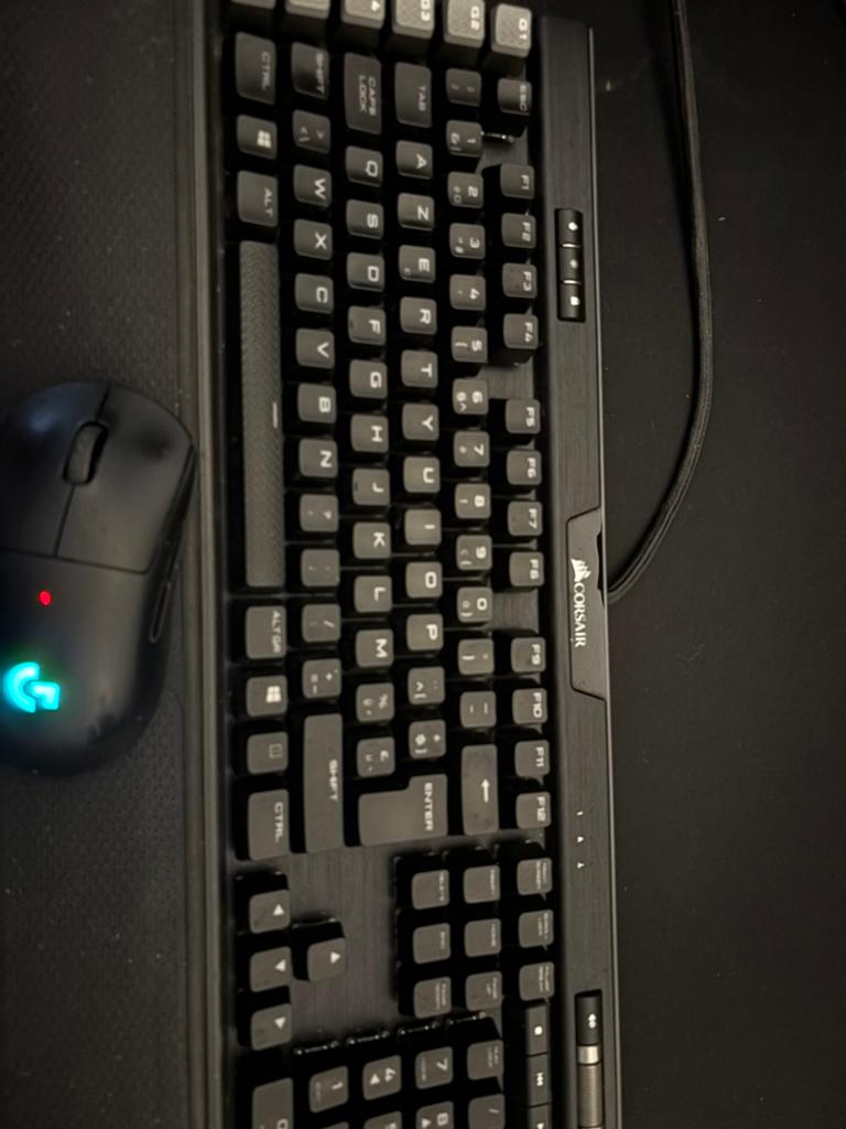 Pc gamer, Enlèvement, Utilisé