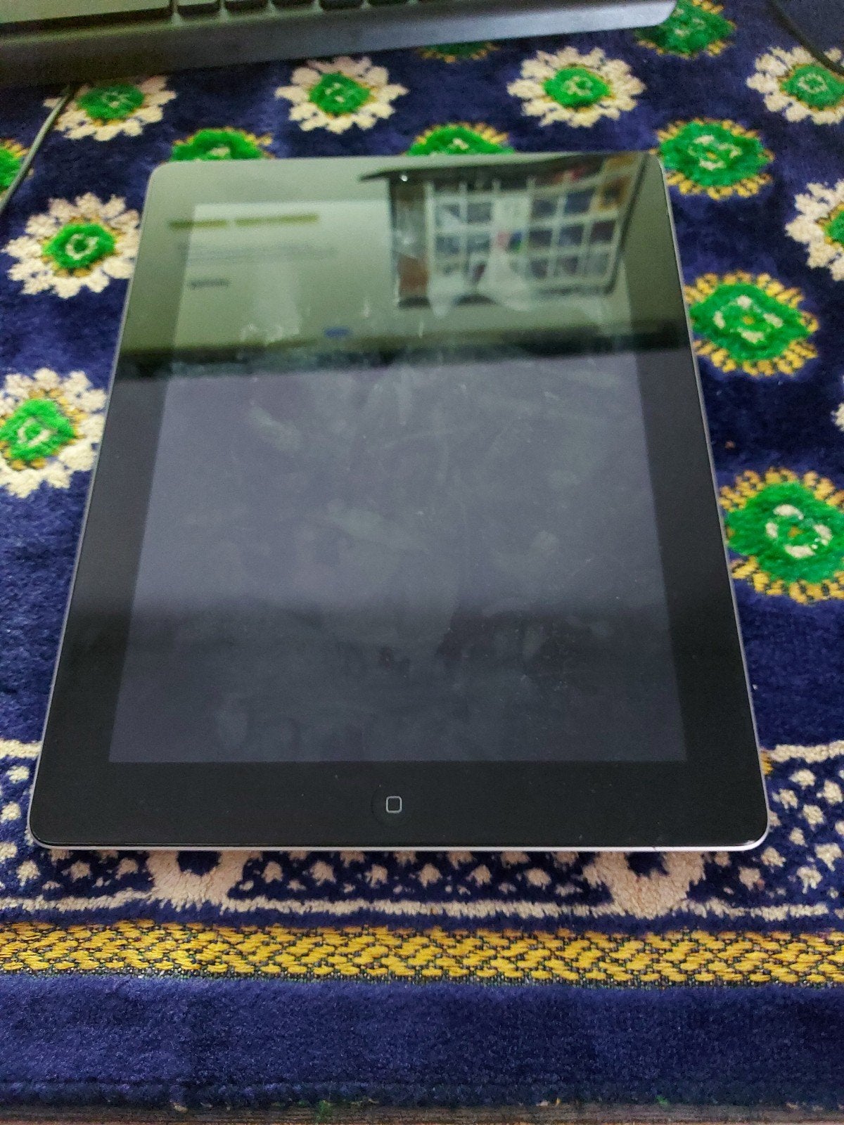Ipad 2 zo er zit een lijntje in midden, Computers en Software, Apple iPads, Ophalen