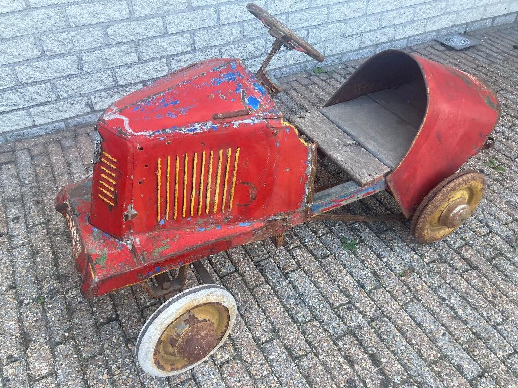 Trapauto zeer oud izgst, Ophalen