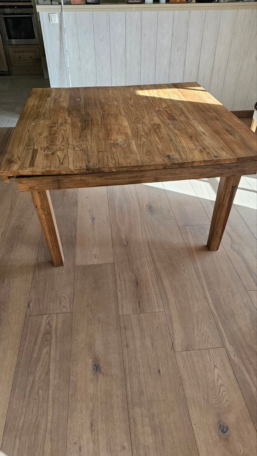 table en bois carrée 1,40x1,40 + 2 rallonges de 45cm, Maison & Meubles, Enlèvement, Bois