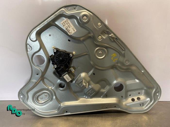 Mécanique vitre 4portes arrière droite d'un Hyundai I30 (I, -, 3 mois de garantie, Utilisé, Hyundai