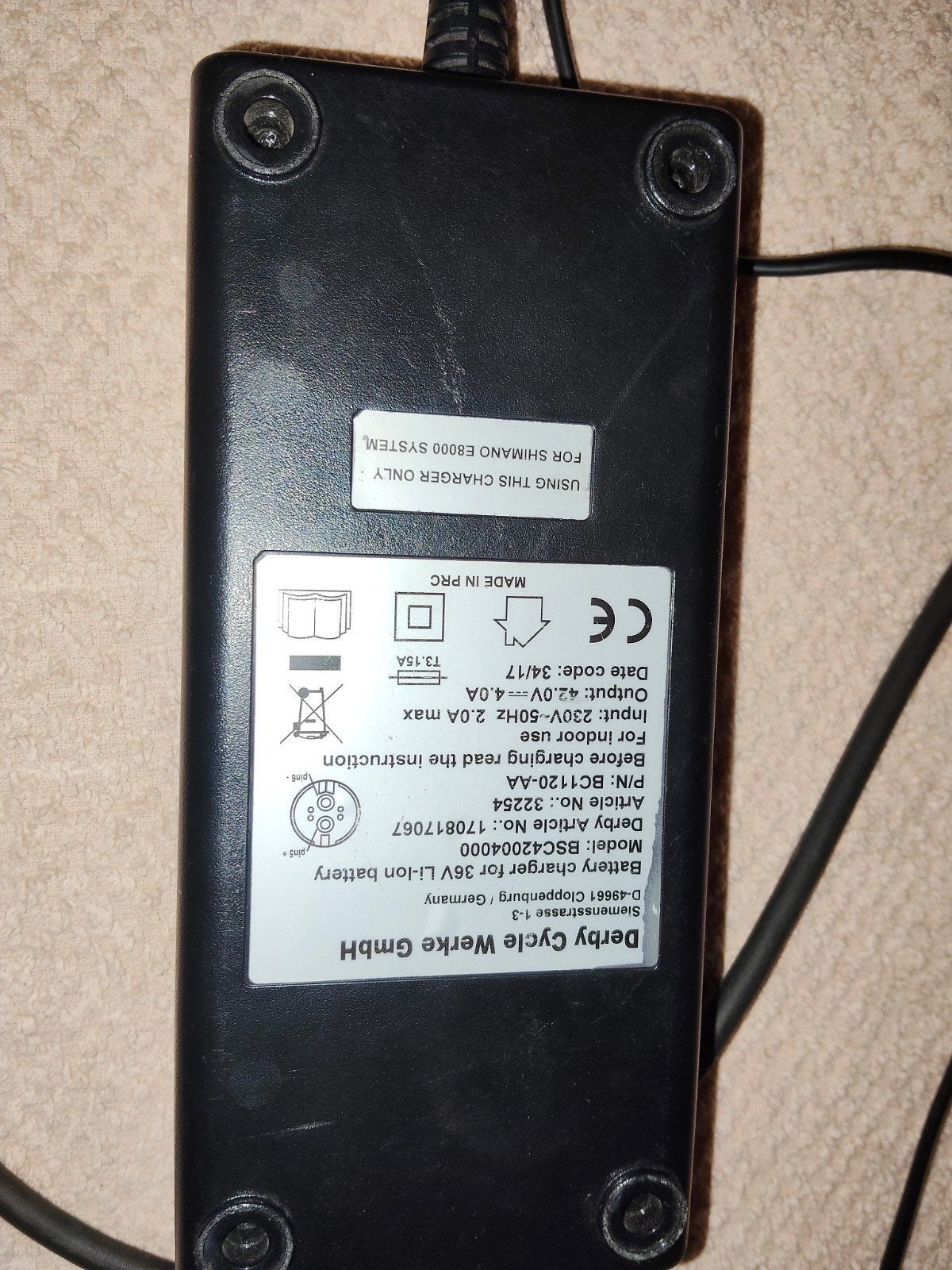 Chargeur de batterie Shimano STEPS, Vélos & Vélomoteurs