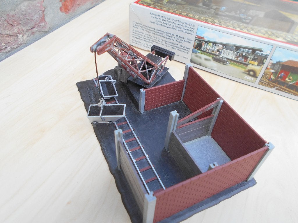 revell H0 supermooie kolenbunker met kraan - nieuw, Enlèvement ou Envoi, Neuf, Pont, Tunnel ou Bâtiment