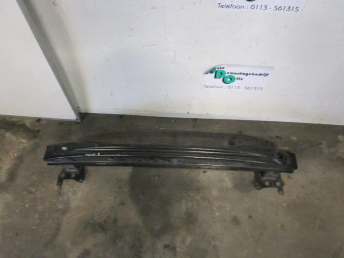 Cadre pare-chocs avant d'un Volkswagen Caddy (Caddy 04-), Volkswagen, -, 3 mois de garantie, Utilisé