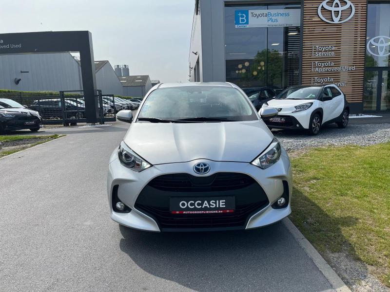 Toyota Yaris 1.5 HYB ICONIC, Auto's, Automaat, 1498 cc, Overige kleuren, 5 deurs