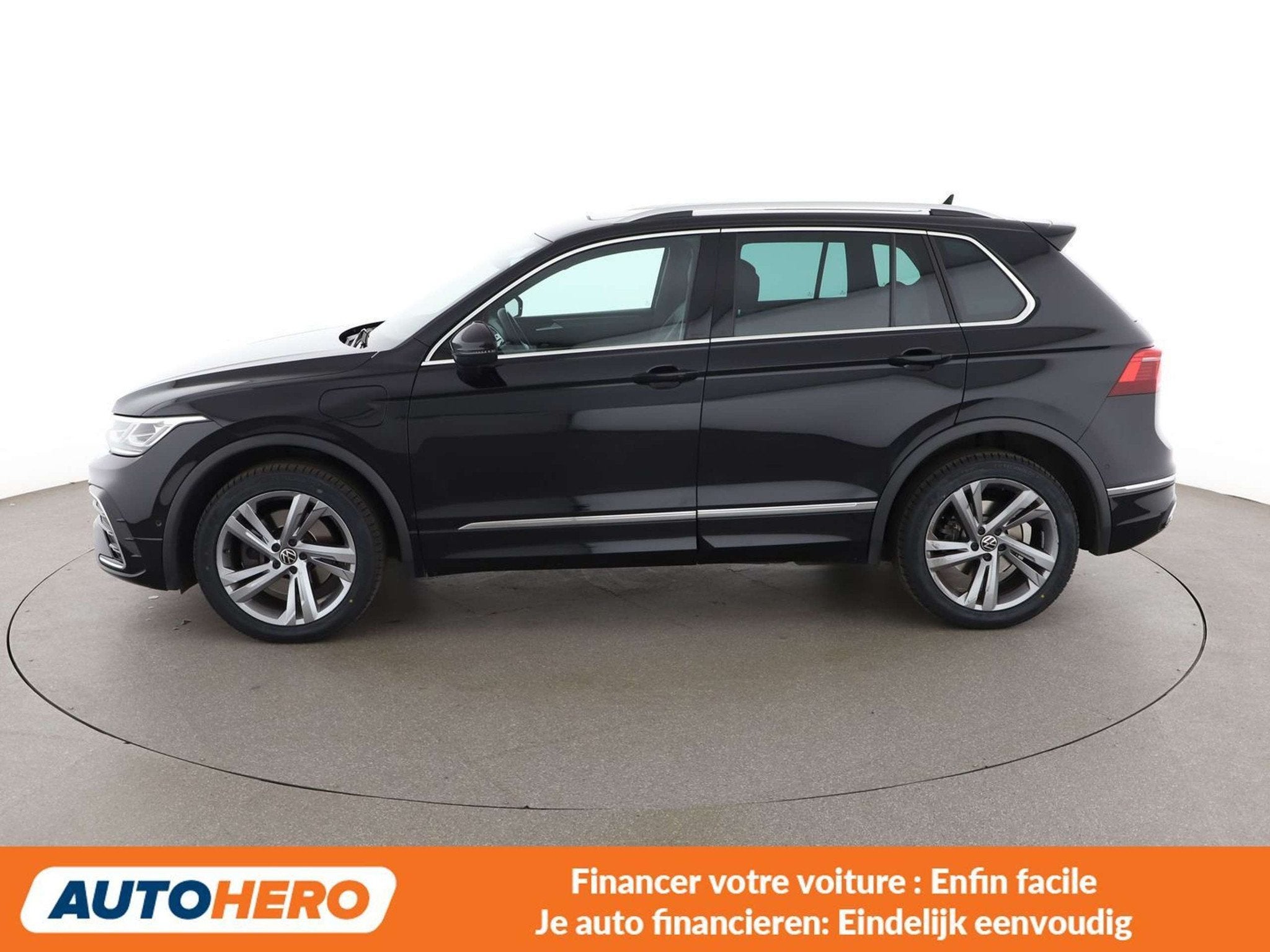 Volkswagen Tiguan 1.4 eHybrid R-Line (automatique), Autos, Achat, Euro 6, 1811 kg, Noir