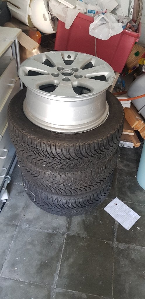 Banden 255/50 R17, Auto-onderdelen, Banden en Velgen, Ophalen, Band(en)