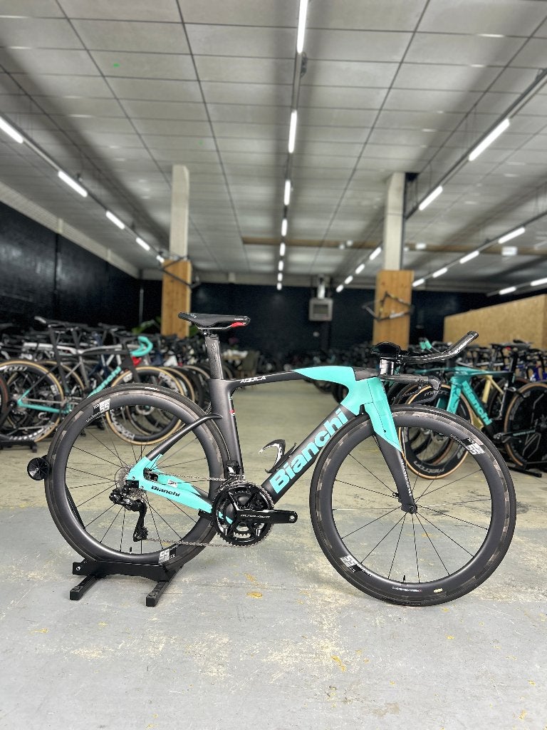 Bianchi Aquila CV Di2 Carbon Racefiets, Ophalen, Zo goed als nieuw