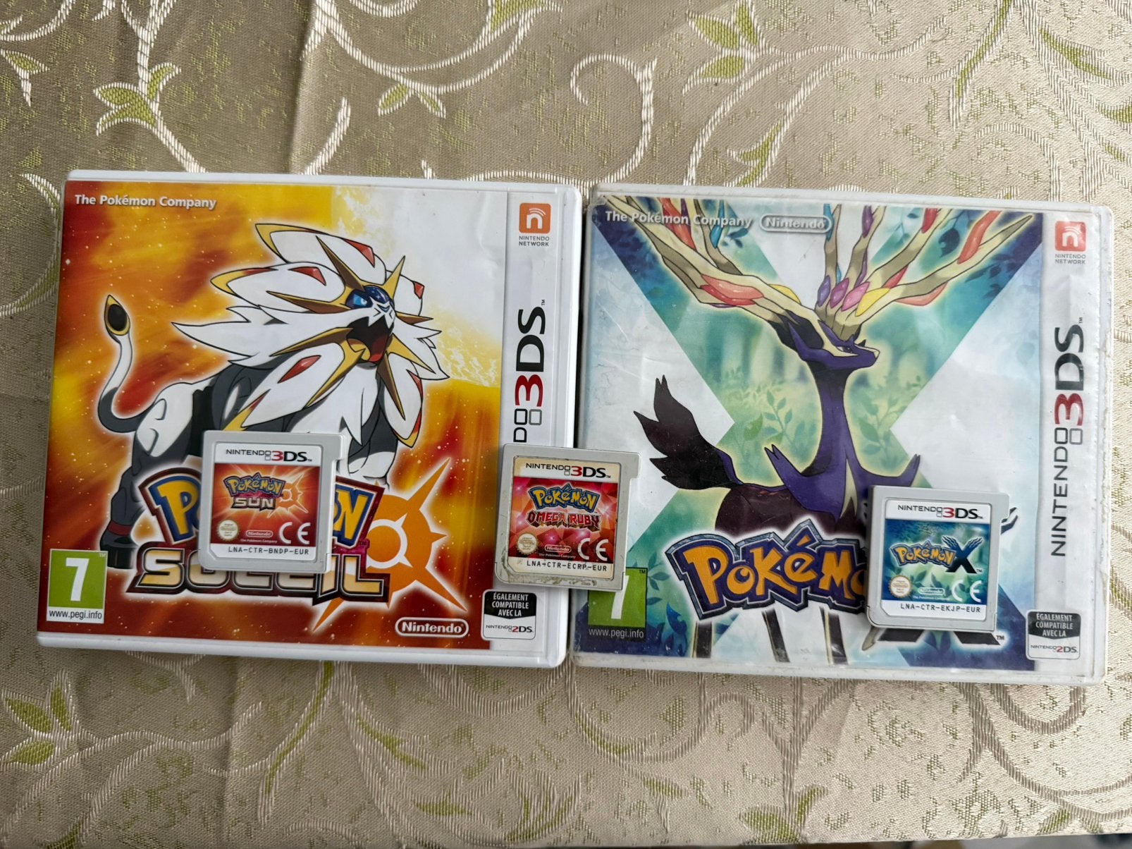 Lot de 3 Jeux Pokémon 3DS | Soleil , X & Rubis Oméga, Games en Spelcomputers, Ophalen of Verzenden, Zo goed als nieuw, Platform