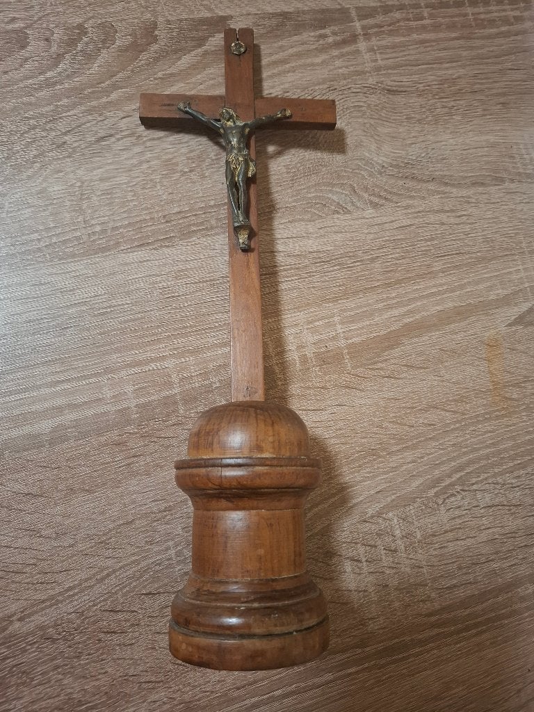 Antiek altaarkruisbeeld / crucifix (19e Eeuw), Antiek en Kunst, Antiek | Religieuze voorwerpen, Ophalen