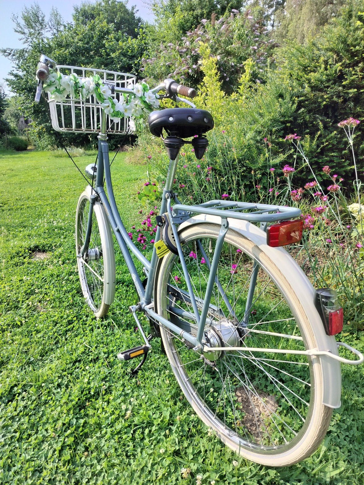 Achielle Babette dames fiets achile achille achiele, Fietsen en Brommers, Ophalen