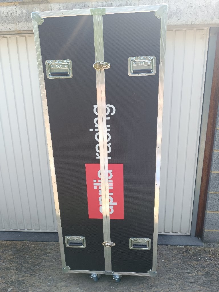 Aprilia flight case, Motos, Enlèvement, 4 cylindres, Plus de 35 kW