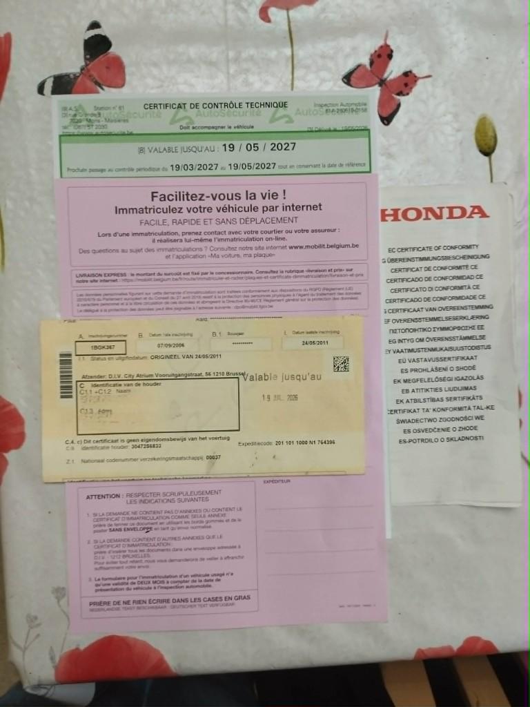 honda frv pret a a immatriculer 6 places  belle et rare, Auto's, Voorwielaandrijving, 4 deurs, Monovolume, Zwart