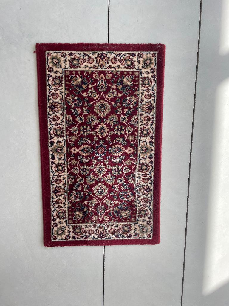 Vintage mat, Maison & Meubles, Ameublement | Tapis & Moquettes, Rouge, 50 à 100 cm, Enlèvement, Utilisé