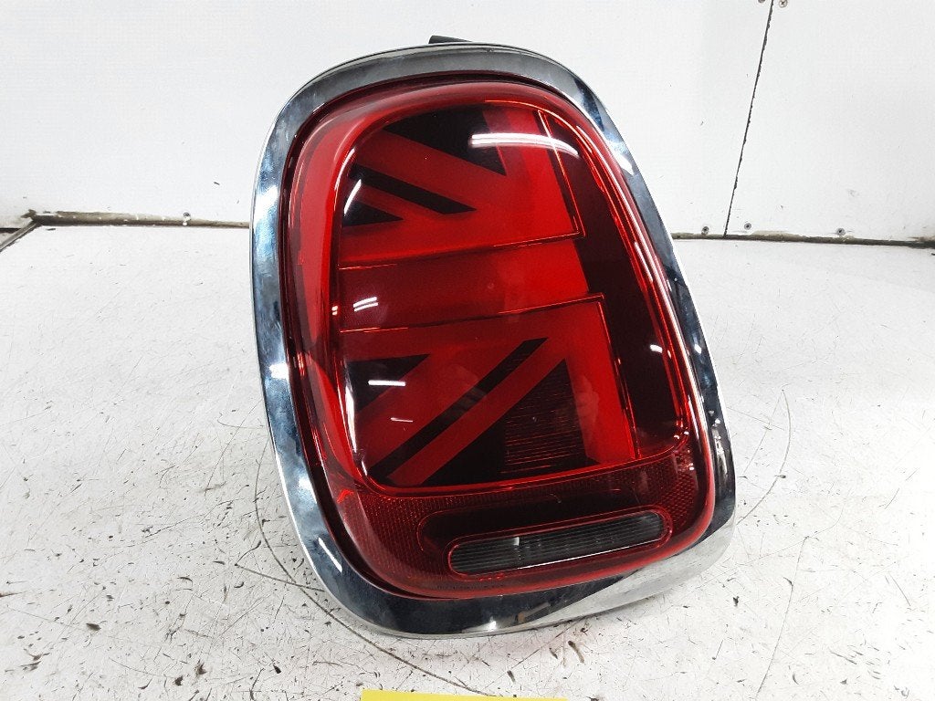ACHTERLICHT LINKS Mini Mini (F56) (743513304), Gebruikt, Mini, Petuelring 130
80809  München, DE, Minikundenbetreuung@mini.de