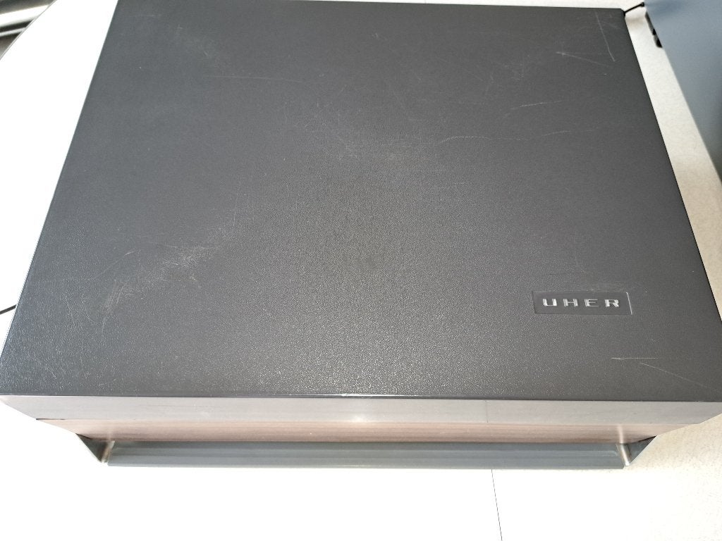 Vintage Uher bandopnemer, Audio, Tv en Foto, Bandrecorder, Ophalen, Bandrecorder, Met stofkap