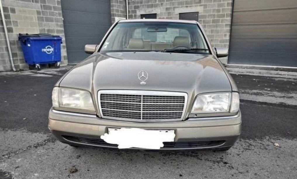 Ancetre Mercedes C250 Diesel 5 cylindres Multi soupapes, Cuir, Achat, Entreprise, Diesel