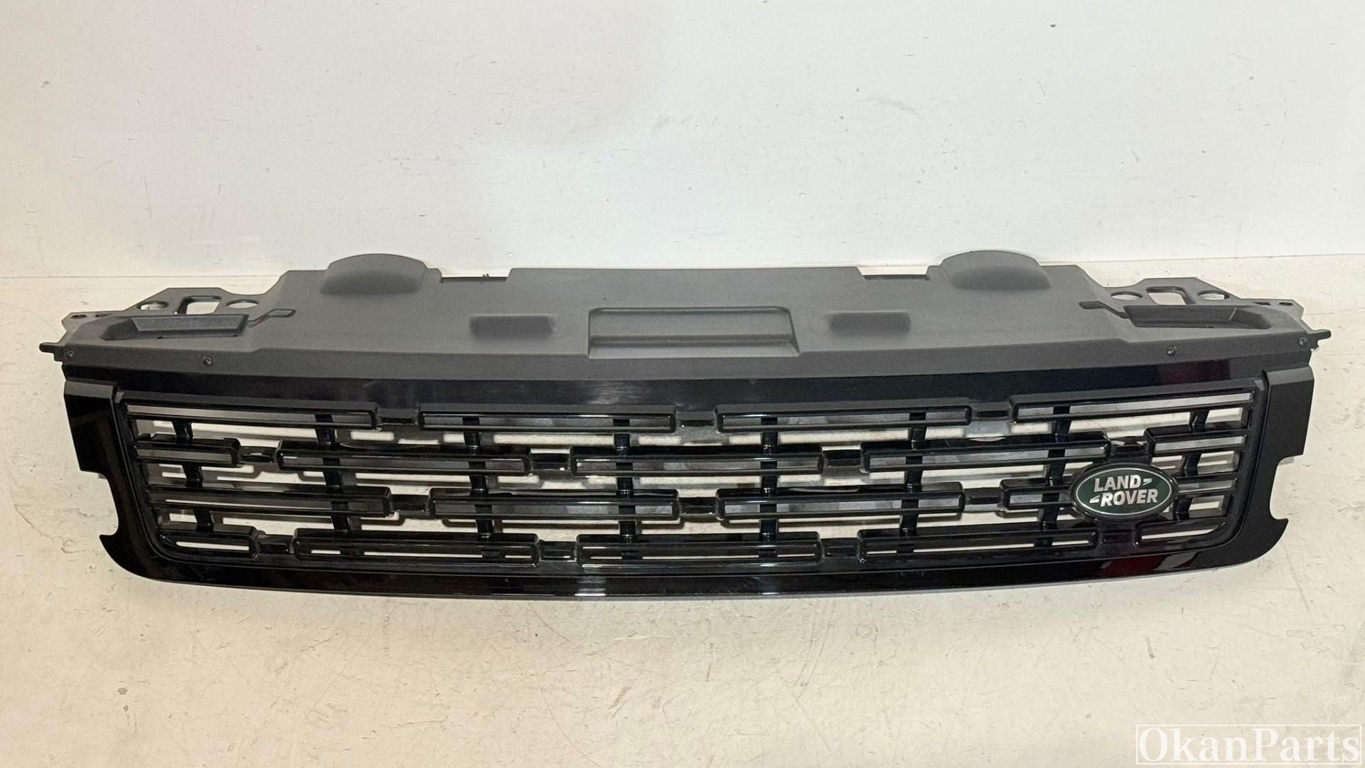 Calandre Land Rover Range Rover Sport L461 N9X2-8200-A, Autos : Pièces & Accessoires, Info@fabrikant.eu, Fabrikant BV, Fabrikantstraat 1
1000 AA  Amsterdam, NL