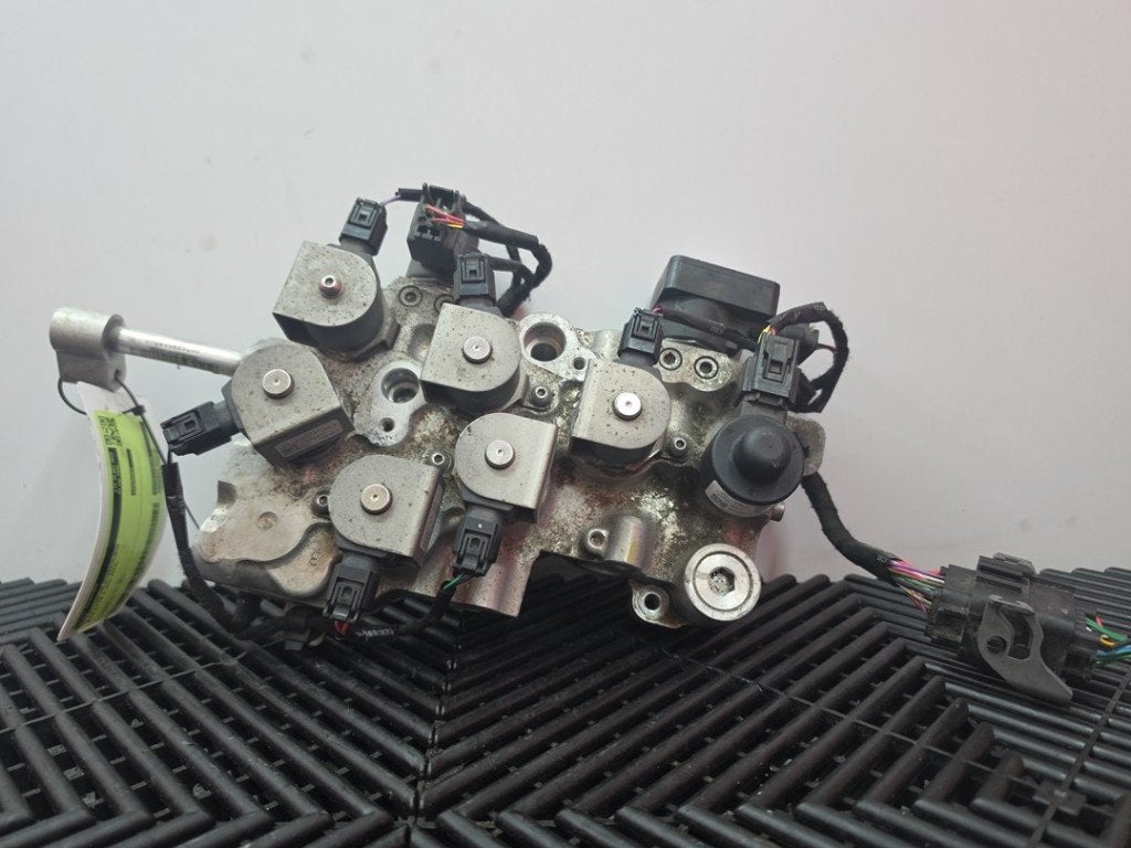 DIVERSEN Kleppenblok hydraulisch Atto 3 (|SC2EM8109500|), Gebruikt, Overige automerken