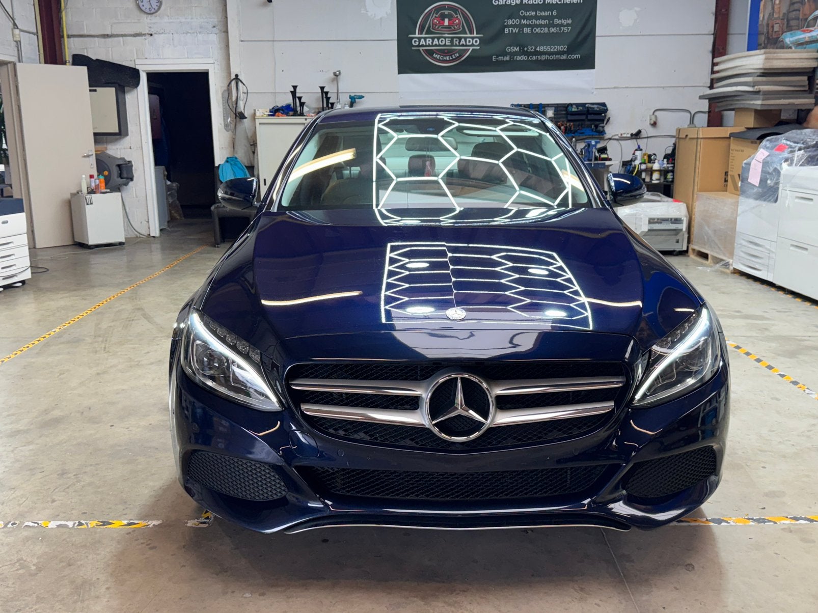 Mercedes C200 sedan, Achterwielaandrijving, 4 cilinders, Blauw, Leder