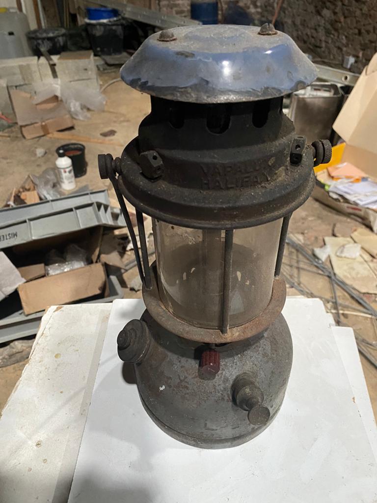 Lampe Pétrole, Enlèvement, Utilisé, Antique
