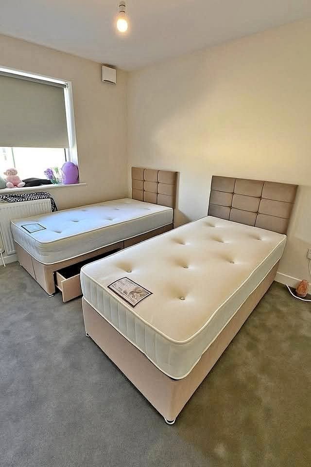 Lit complet + matelas — Toutes les tailles en stock, Maison & Meubles, Envoi, Neuf, Deux personnes, Autres couleurs