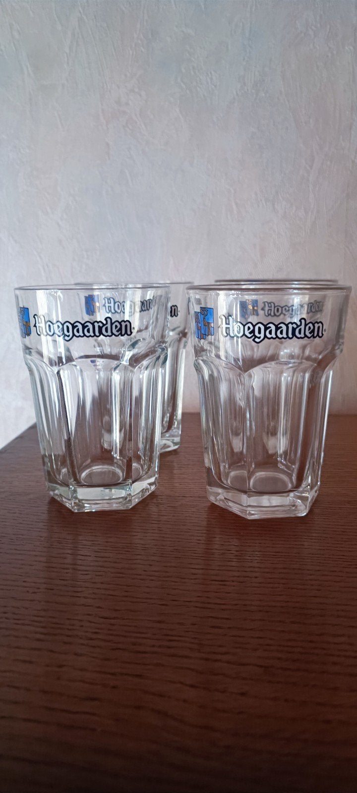Hoegaarden glazen, Ophalen