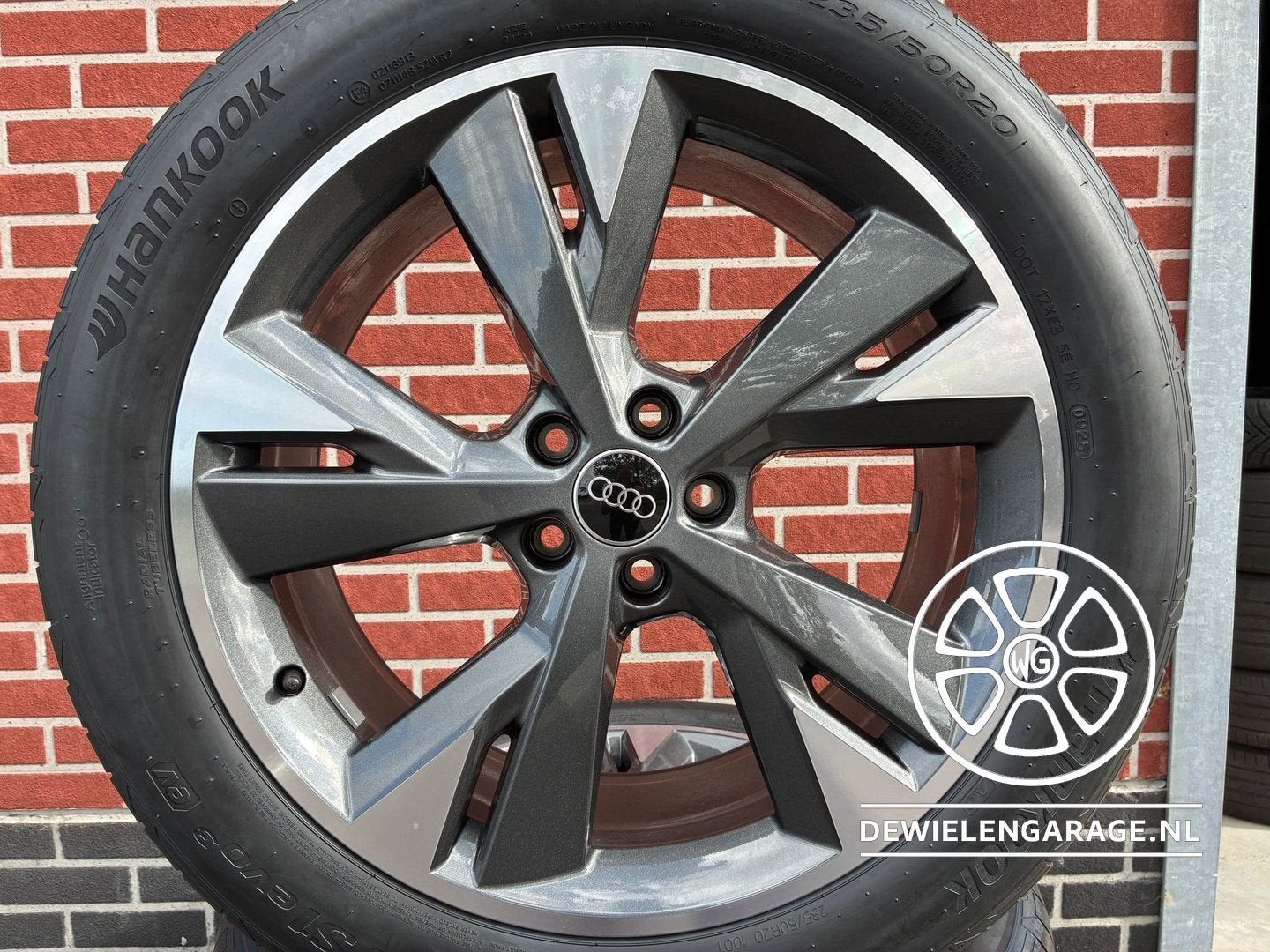 20 inch Audi Q4 S-line NIEUW Origineel Velgen + Banden 5x112, Neuf, Pneus et Jantes, Véhicule de tourisme, Pneus été