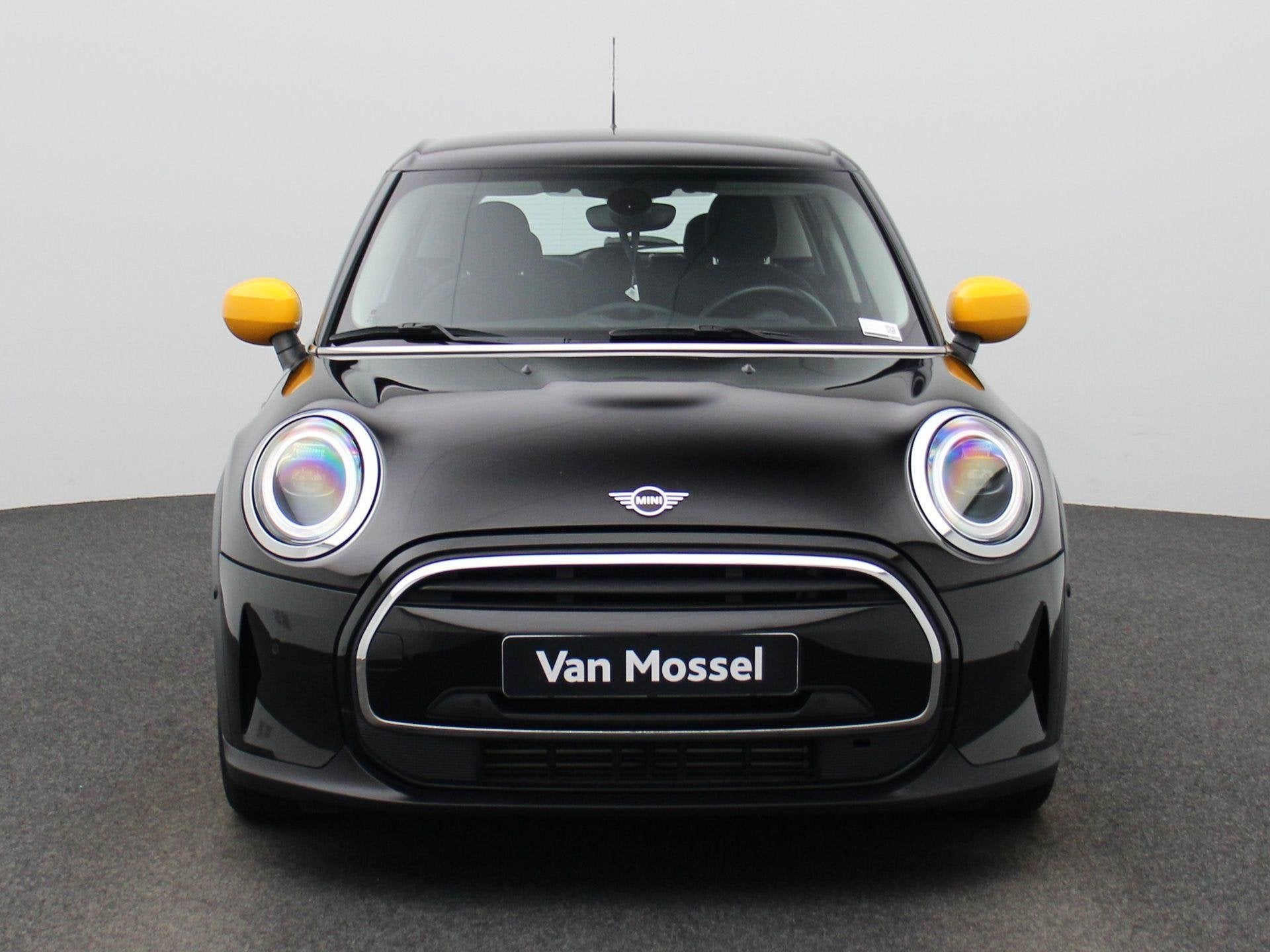Mini Mini 5 door One, Auto's, Mini, Voorwielaandrijving, Stof, Zwart, Zwart